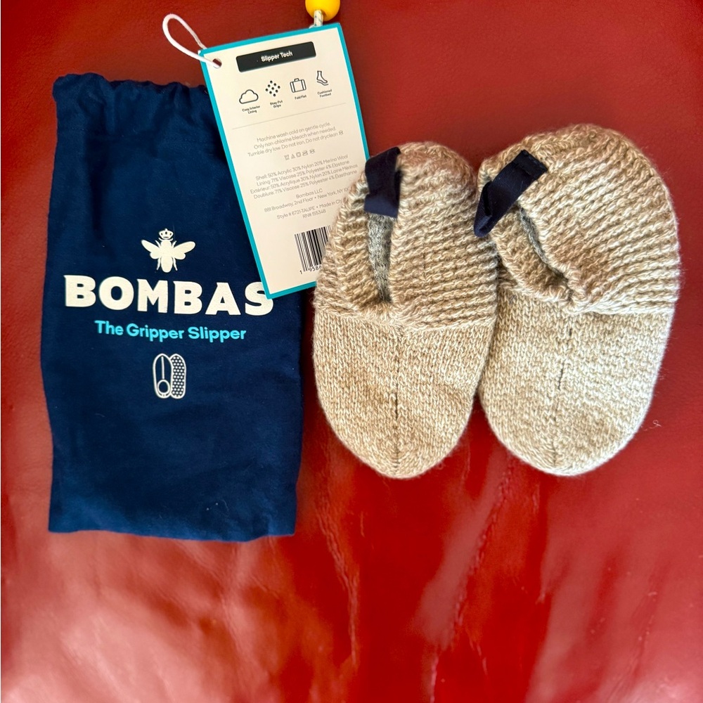 Bombas Toddler Slippers size 5-7 taupe NWT